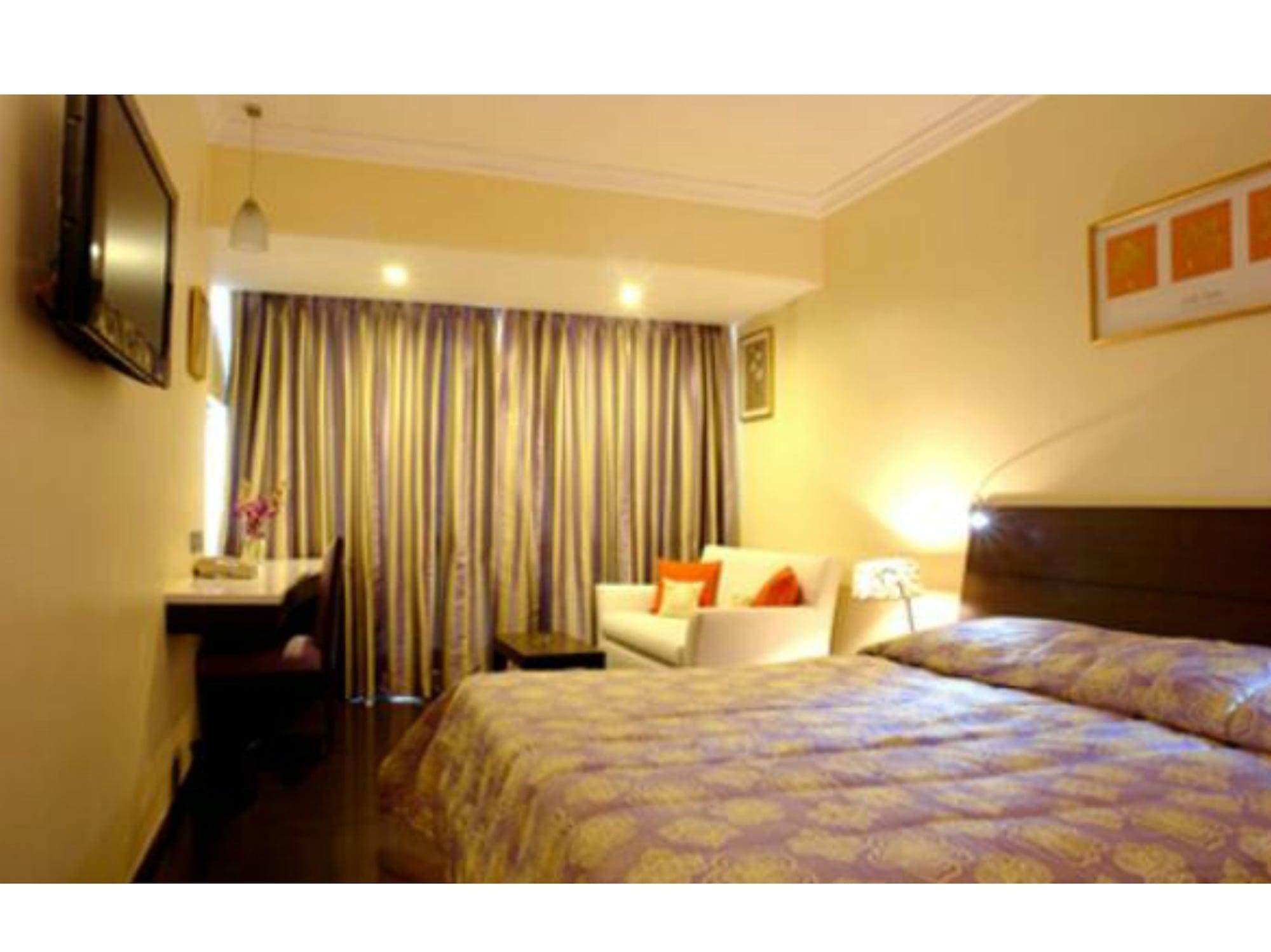 The Shalimar Hotel, Kemps Corner Bombay Esterno foto
